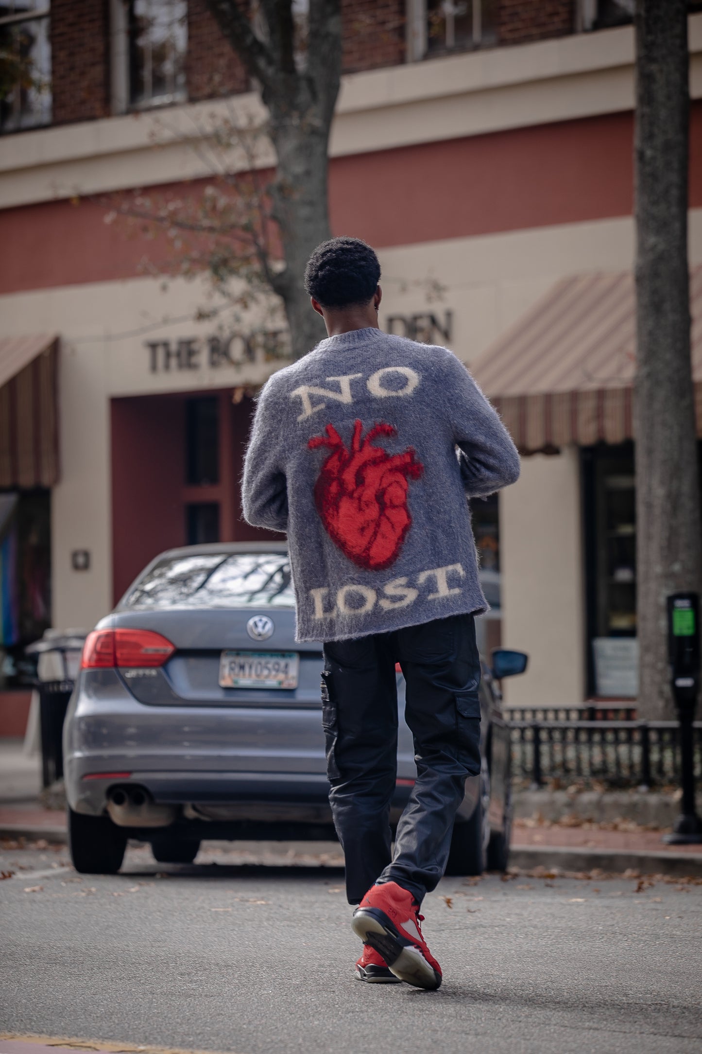 NO LOVE LOST SWEATER